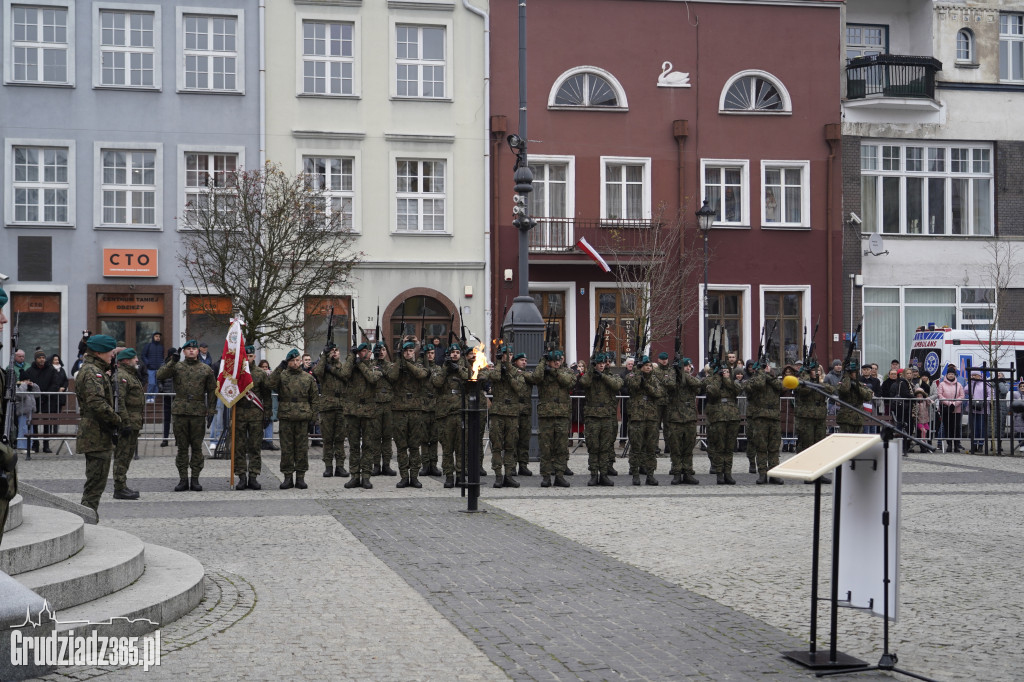 Obchody Narodowego Święta Niepodległości na Rynku w Grudziądzu