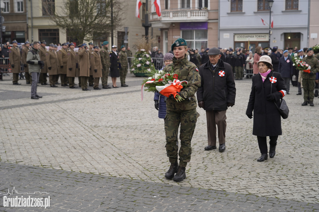 Obchody Narodowego Święta Niepodległości na Rynku w Grudziądzu