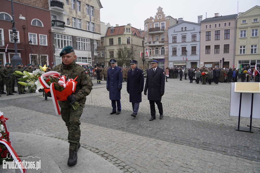 Obchody Narodowego Święta Niepodległości na Rynku w Grudziądzu