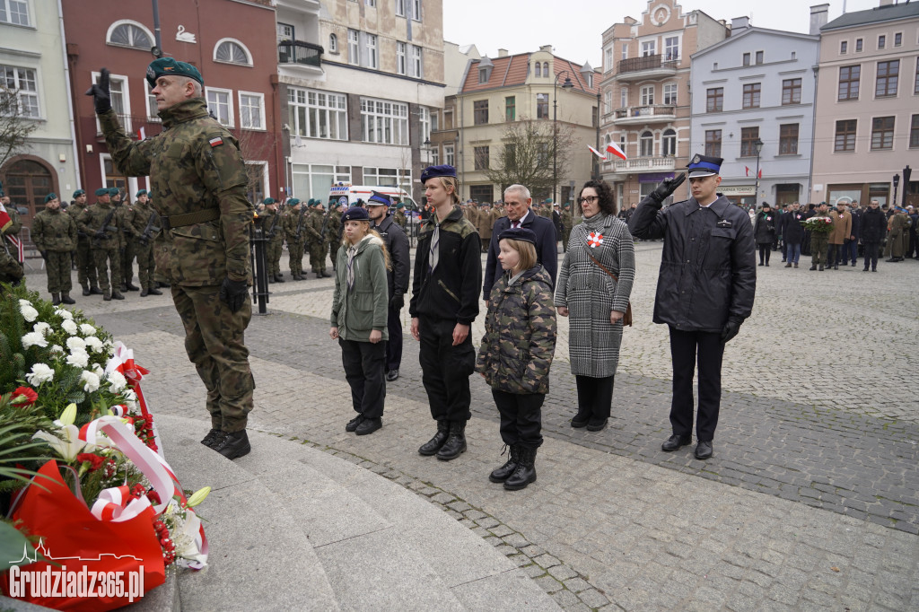 Obchody Narodowego Święta Niepodległości na Rynku w Grudziądzu