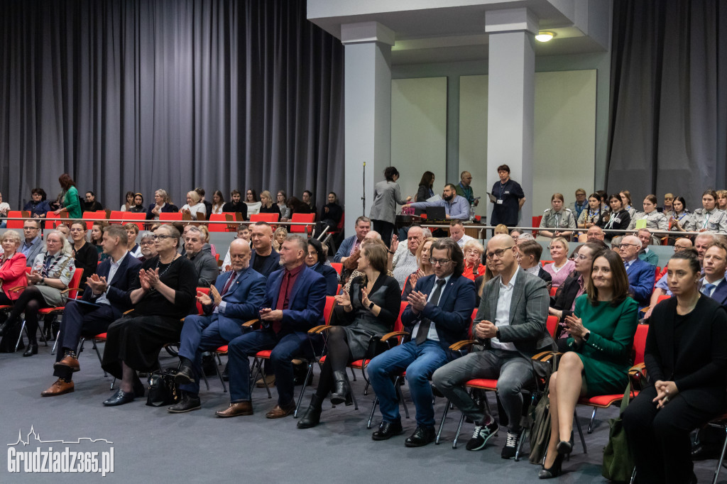 Obchody Międzynarodowego Dnia Osób z Niepełnosprawnościami. Wśród wyróżnionych Iwona Majorke z Grudziądza