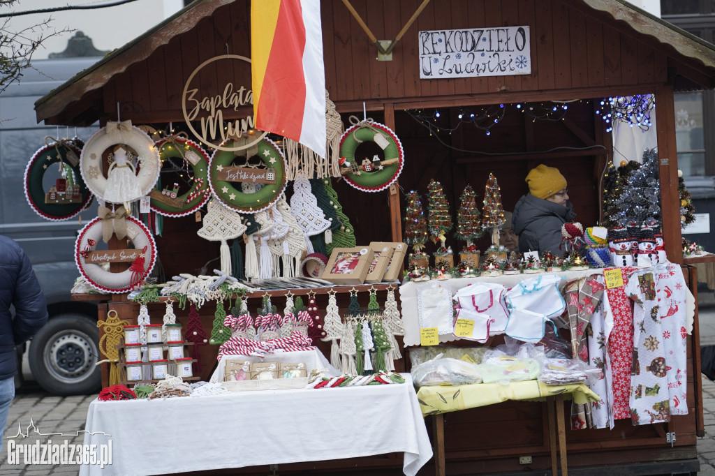 W Grudziądzu trwa Jarmark Św. Mikołaja
