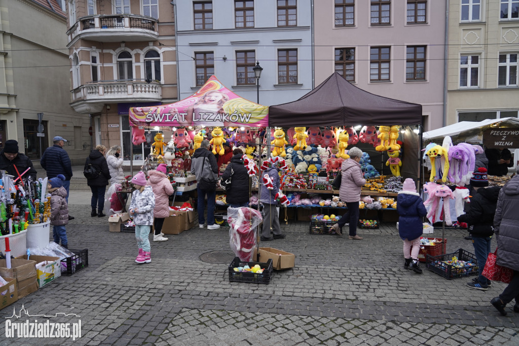 W Grudziądzu trwa Jarmark Św. Mikołaja