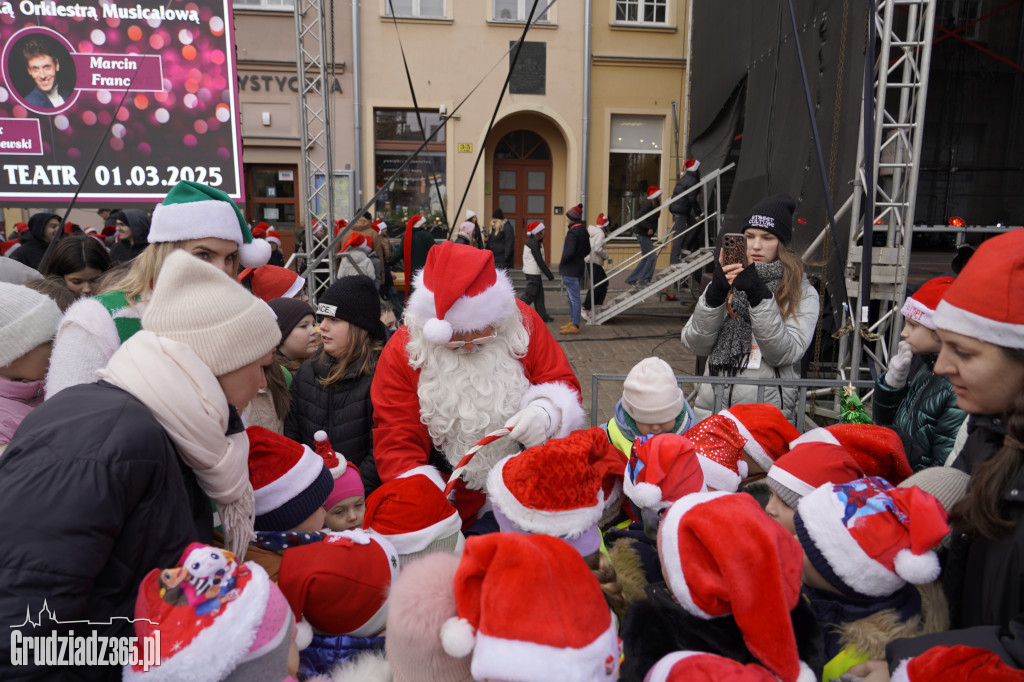 Święty Mikołaj na Rynku w Grudziądzu