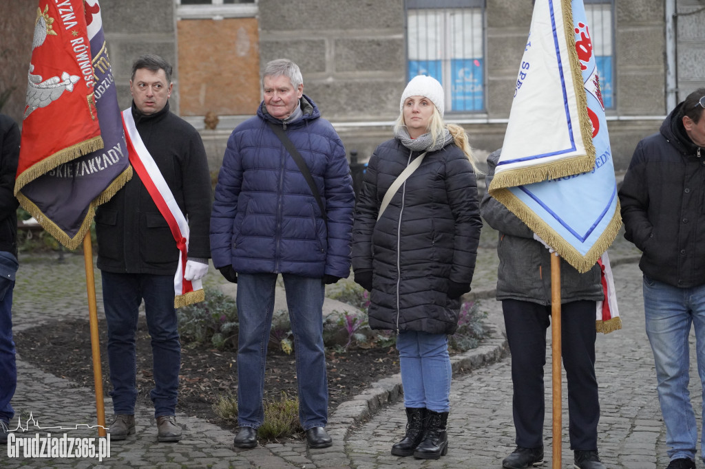 Uroczystości 43 rocznicy wprowadzenia stanu wojennego