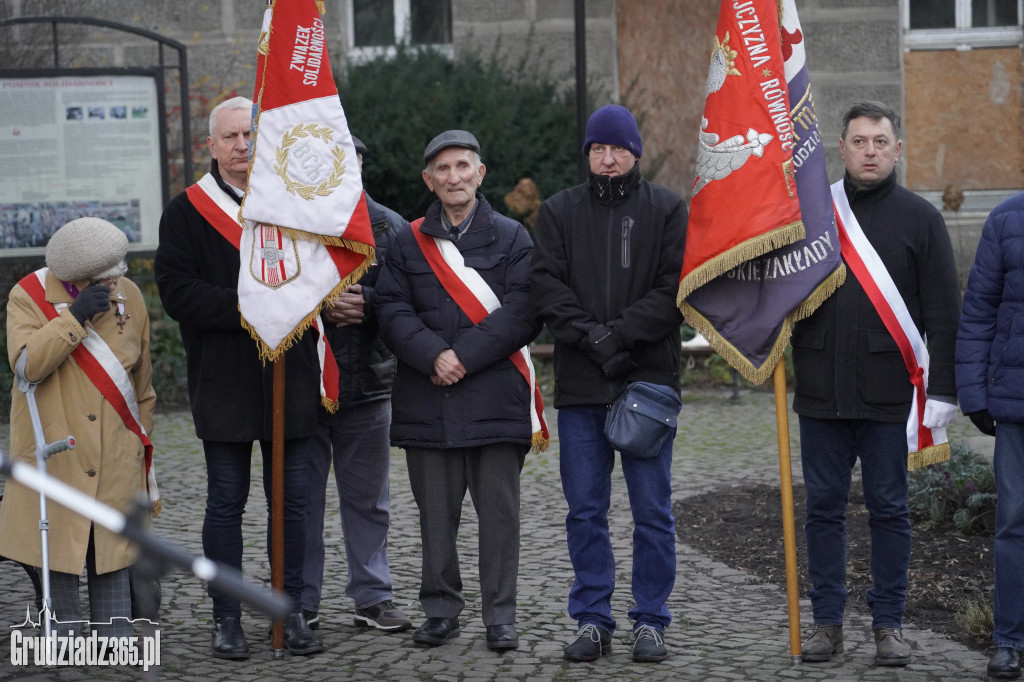 Uroczystości 43 rocznicy wprowadzenia stanu wojennego