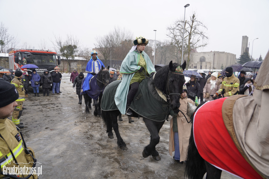 Ulicami Grudziądza po raz jedenasty przemaszerował Orszak Trzech Króli