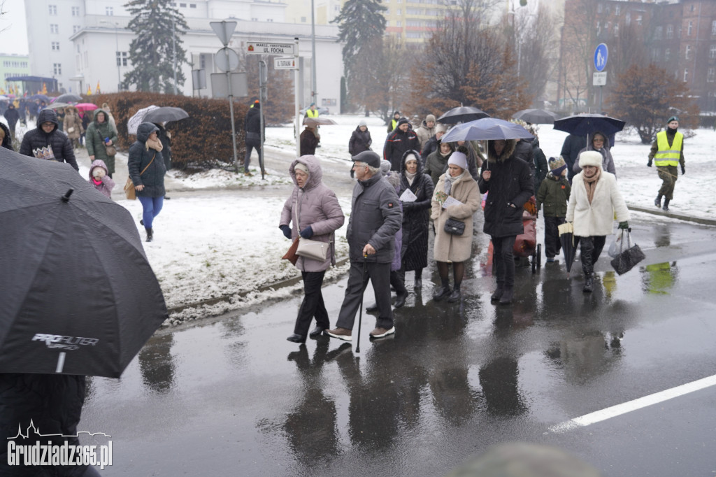 Ulicami Grudziądza po raz jedenasty przemaszerował Orszak Trzech Króli