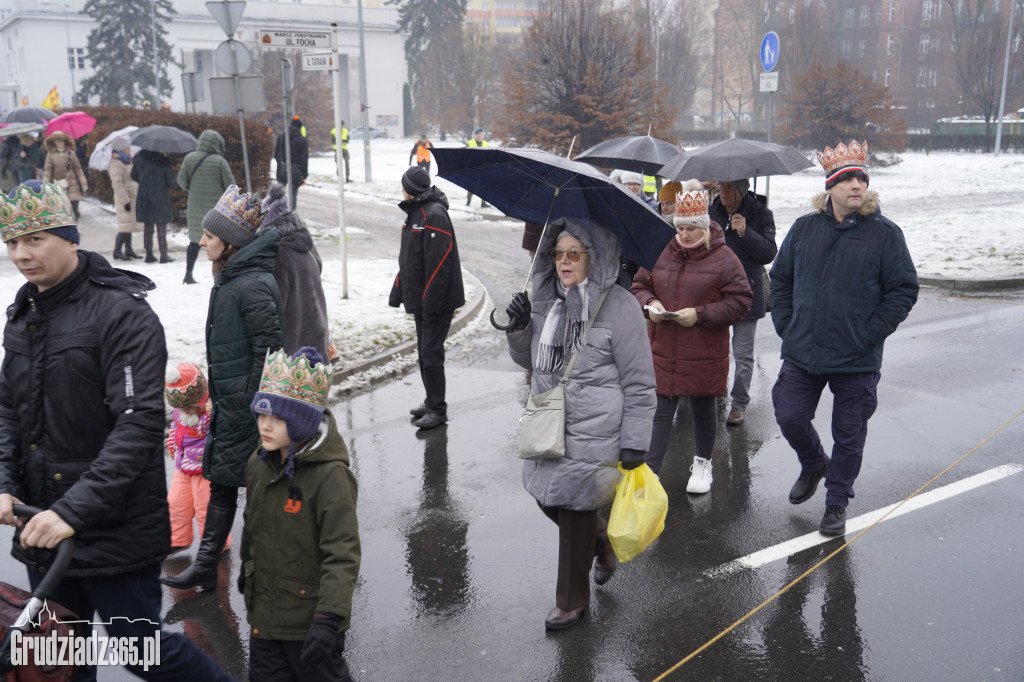 Ulicami Grudziądza po raz jedenasty przemaszerował Orszak Trzech Króli