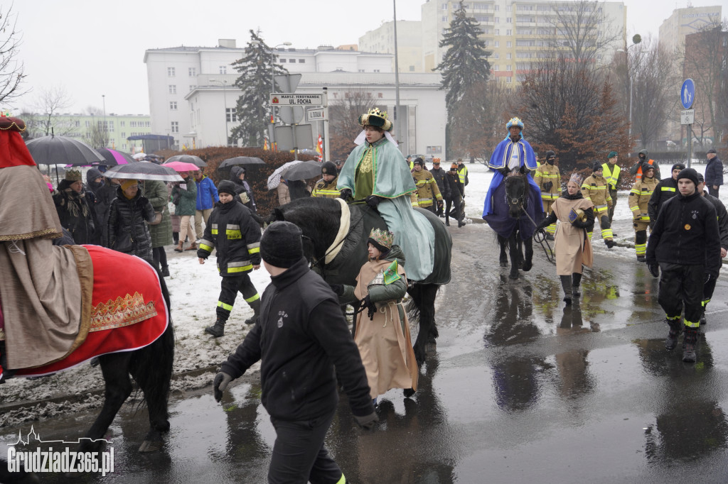 Ulicami Grudziądza po raz jedenasty przemaszerował Orszak Trzech Króli