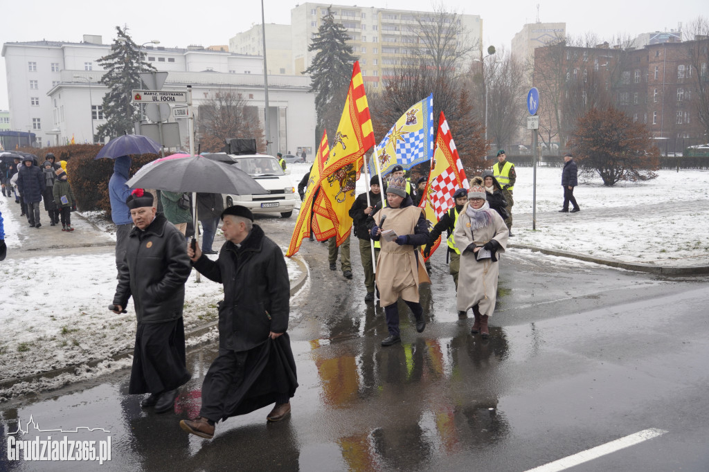 Ulicami Grudziądza po raz jedenasty przemaszerował Orszak Trzech Króli