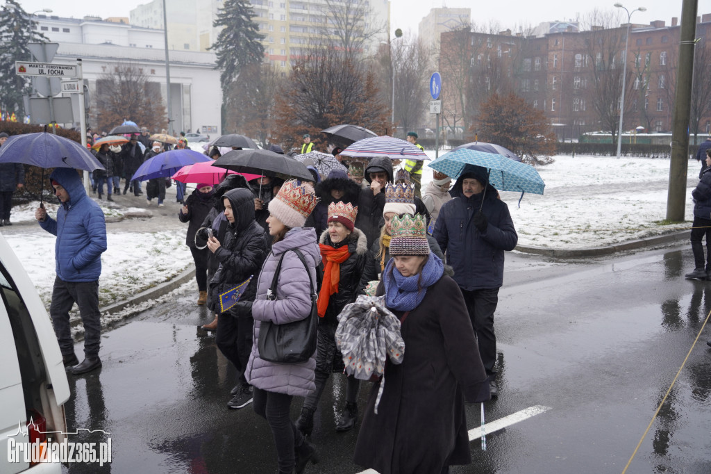 Ulicami Grudziądza po raz jedenasty przemaszerował Orszak Trzech Króli