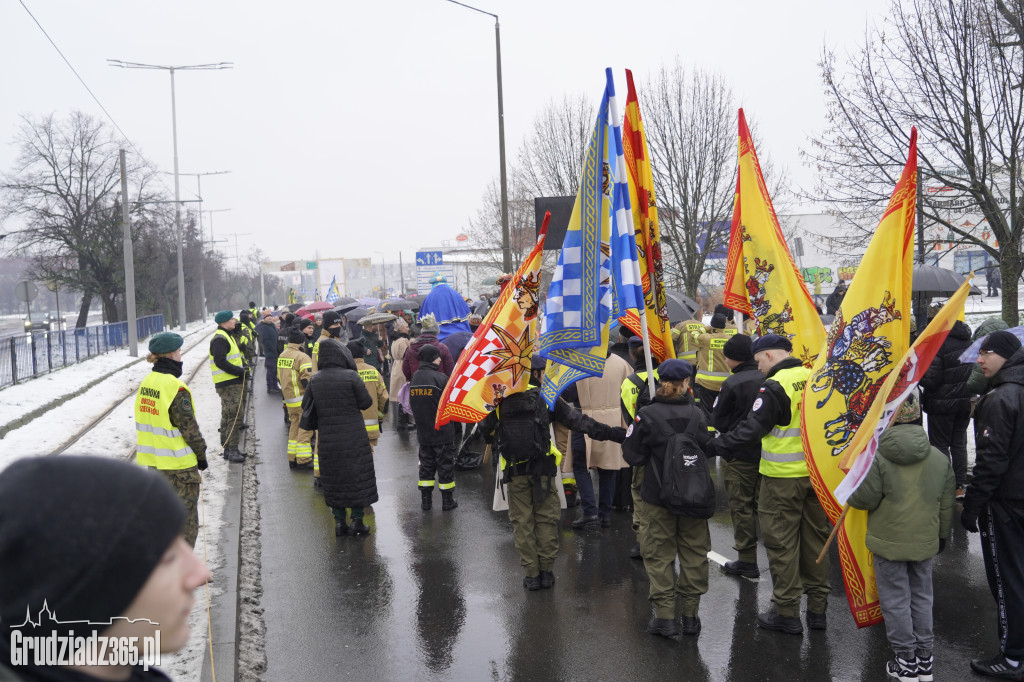 Ulicami Grudziądza po raz jedenasty przemaszerował Orszak Trzech Króli