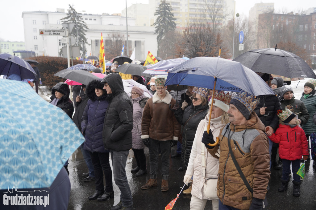 Ulicami Grudziądza po raz jedenasty przemaszerował Orszak Trzech Króli