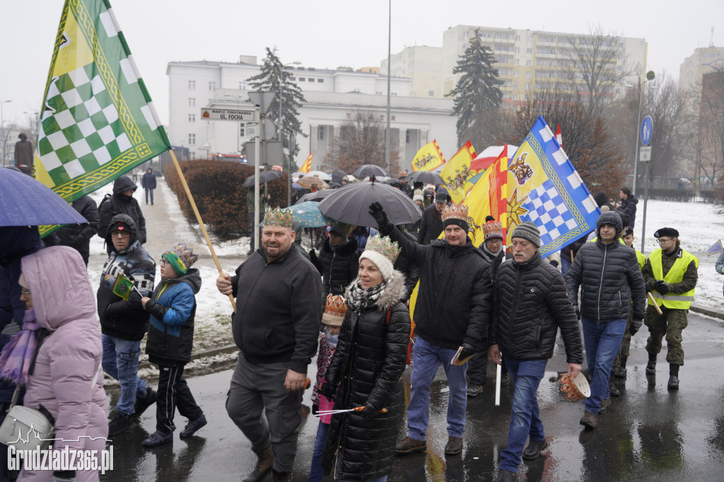 Ulicami Grudziądza po raz jedenasty przemaszerował Orszak Trzech Króli