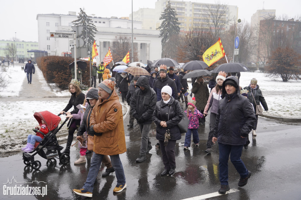 Ulicami Grudziądza po raz jedenasty przemaszerował Orszak Trzech Króli