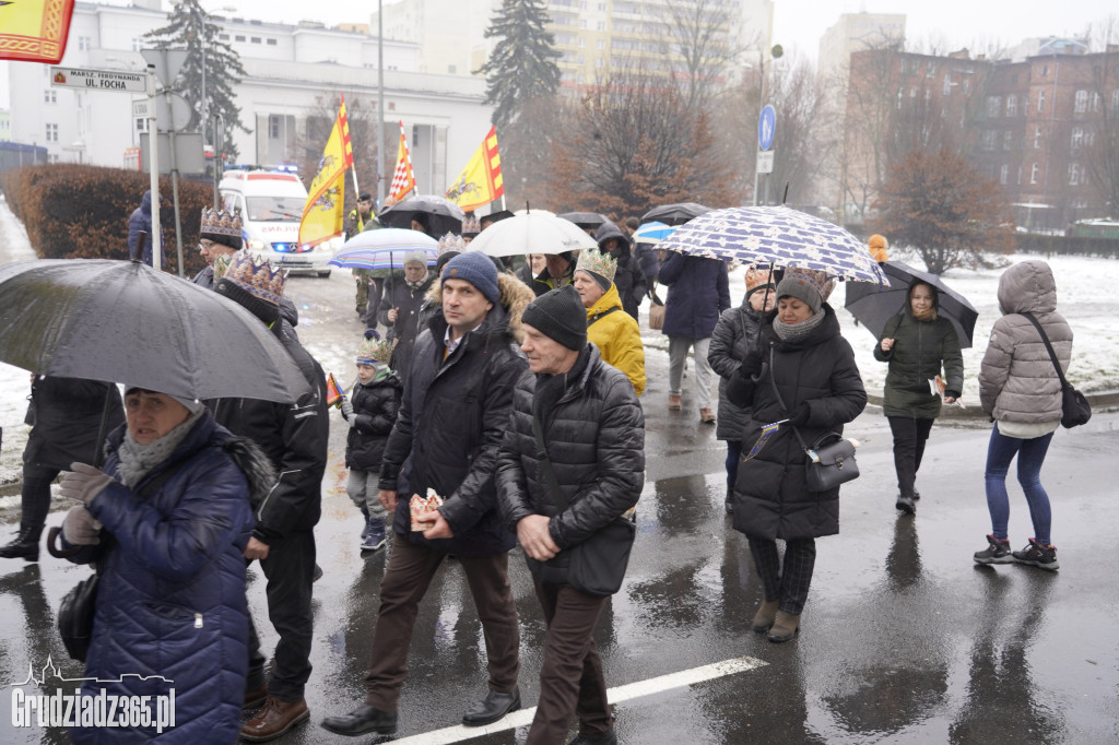 Ulicami Grudziądza po raz jedenasty przemaszerował Orszak Trzech Króli