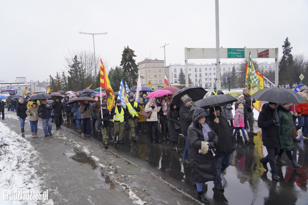 Ulicami Grudziądza po raz jedenasty przemaszerował Orszak Trzech Króli