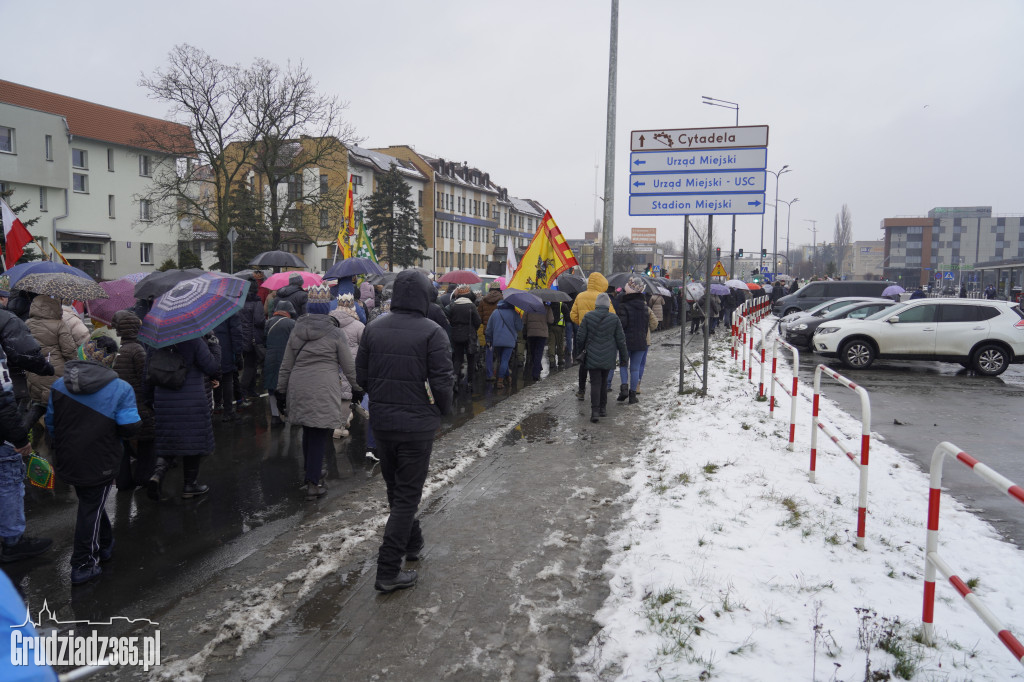 Ulicami Grudziądza po raz jedenasty przemaszerował Orszak Trzech Króli