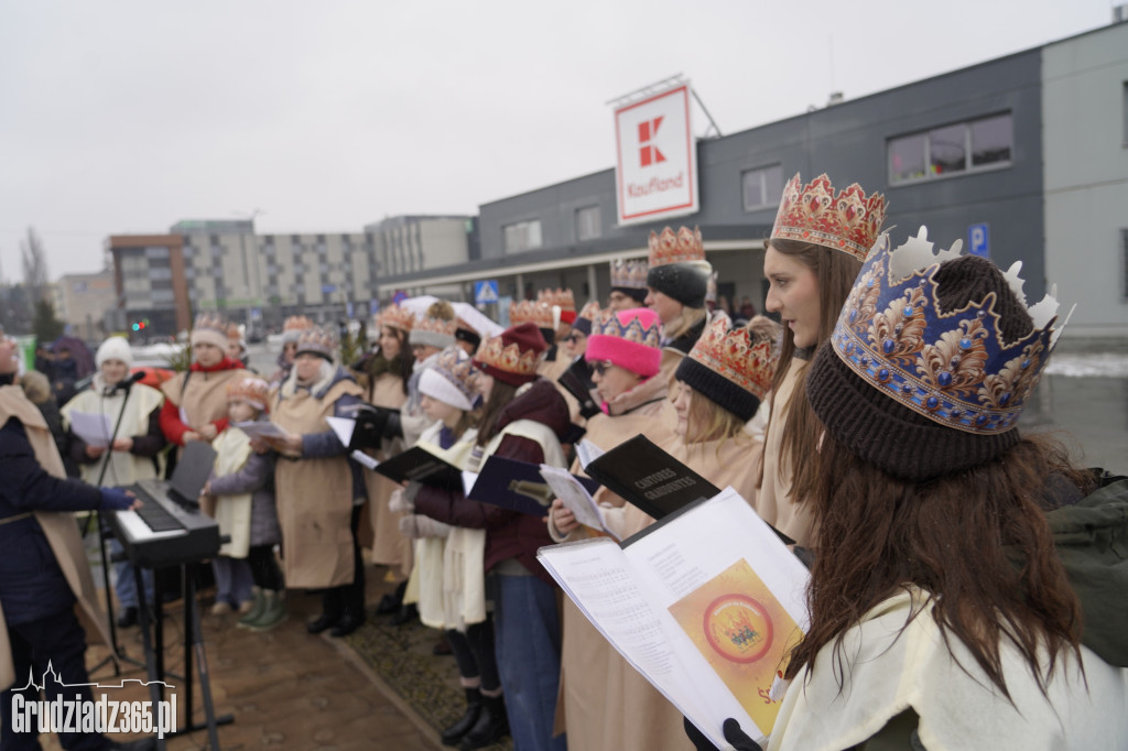 Ulicami Grudziądza po raz jedenasty przemaszerował Orszak Trzech Króli