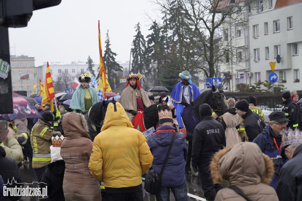 Ulicami Grudziądza po raz jedenasty przemaszerował Orszak Trzech Króli