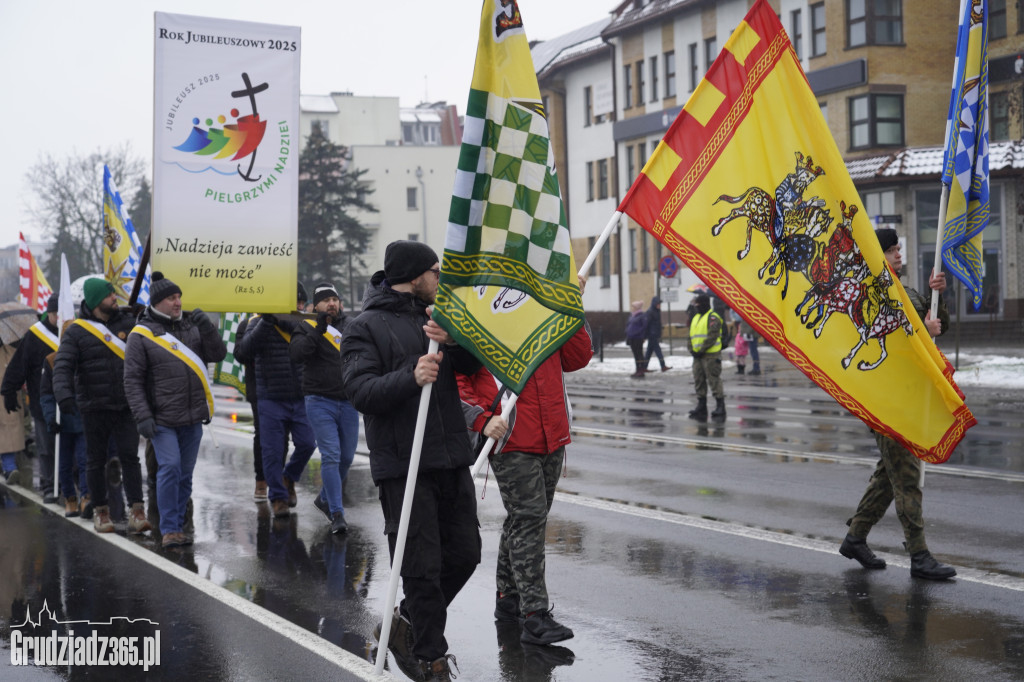 Ulicami Grudziądza po raz jedenasty przemaszerował Orszak Trzech Króli