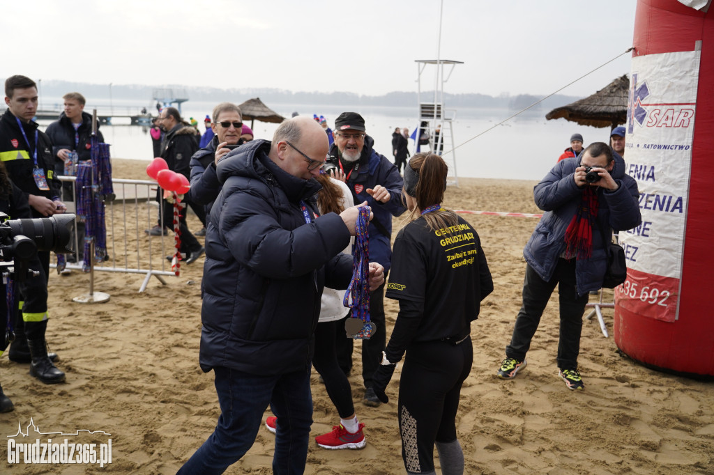 Bieg WOŚP na plaży miejskiej w Rudniku – relacja