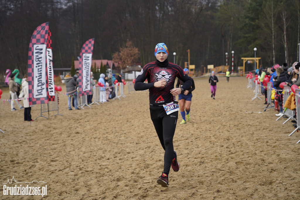 Bieg WOŚP na plaży miejskiej w Rudniku – relacja