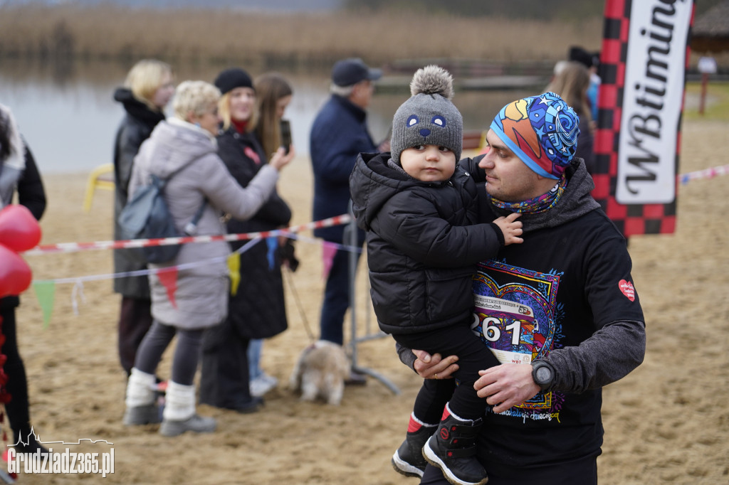 Bieg WOŚP na plaży miejskiej w Rudniku – relacja