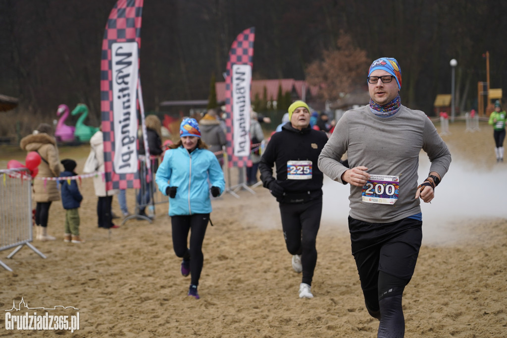 Bieg WOŚP na plaży miejskiej w Rudniku – relacja