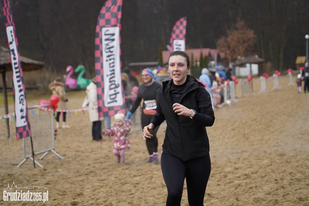 Bieg WOŚP na plaży miejskiej w Rudniku – relacja