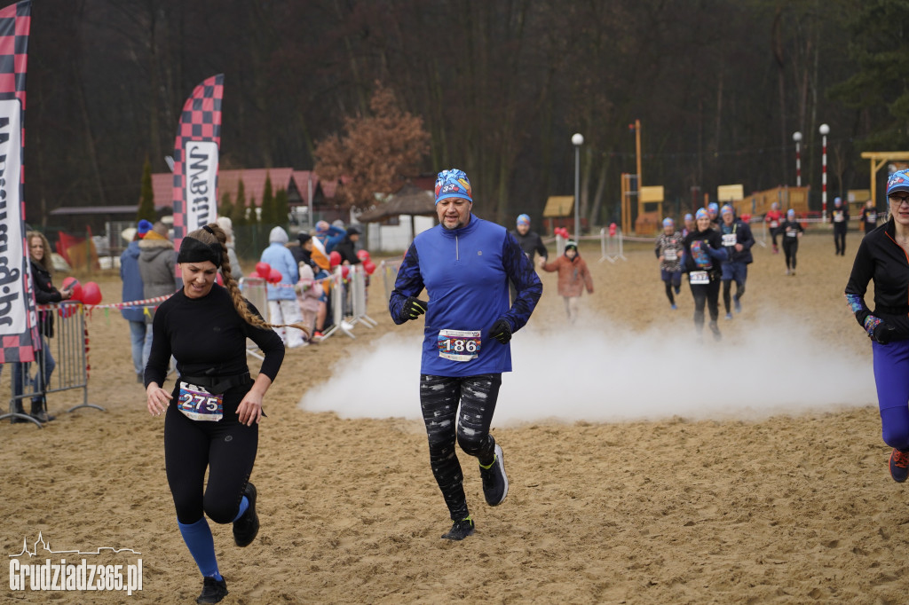 Bieg WOŚP na plaży miejskiej w Rudniku – relacja