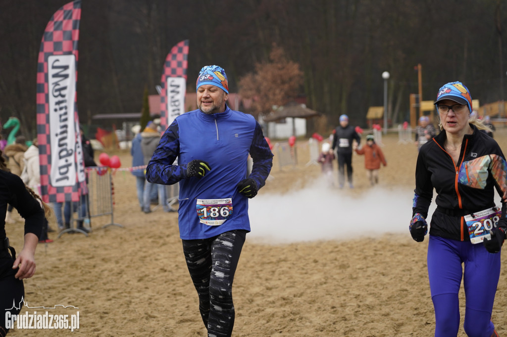 Bieg WOŚP na plaży miejskiej w Rudniku – relacja