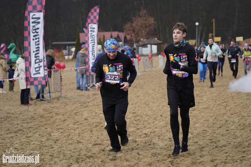 Bieg WOŚP na plaży miejskiej w Rudniku – relacja