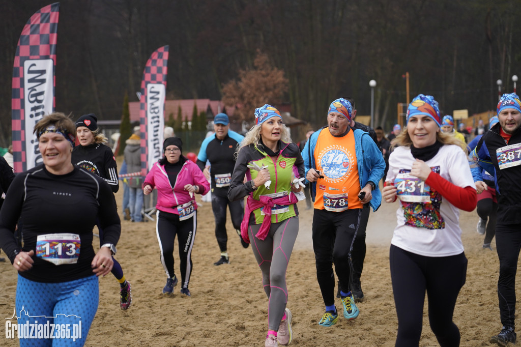 Bieg WOŚP na plaży miejskiej w Rudniku – relacja