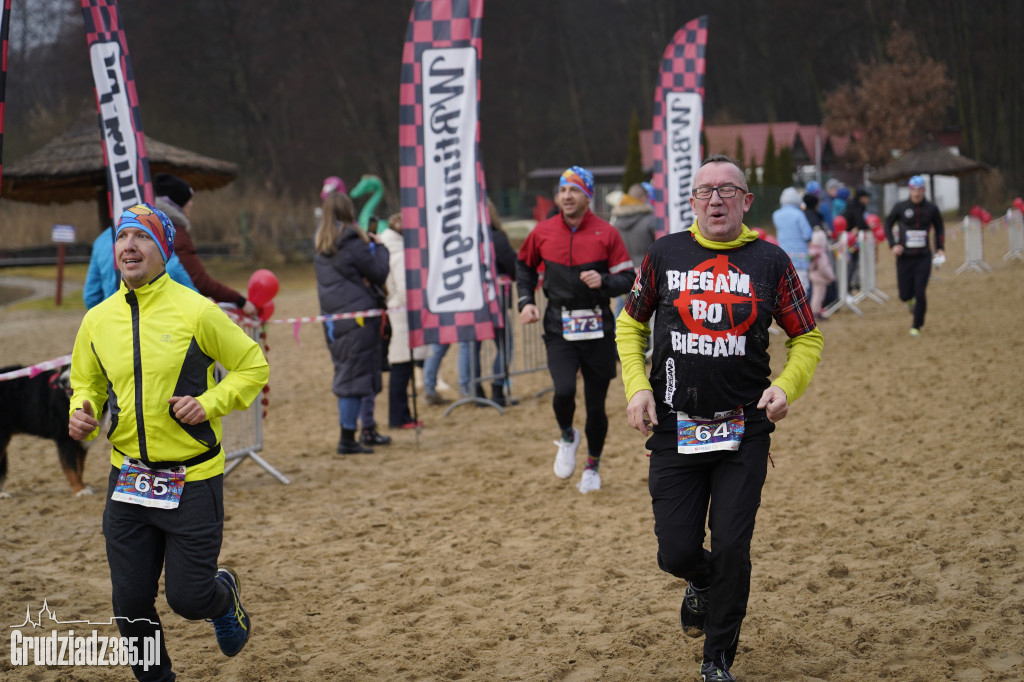 Bieg WOŚP na plaży miejskiej w Rudniku – relacja