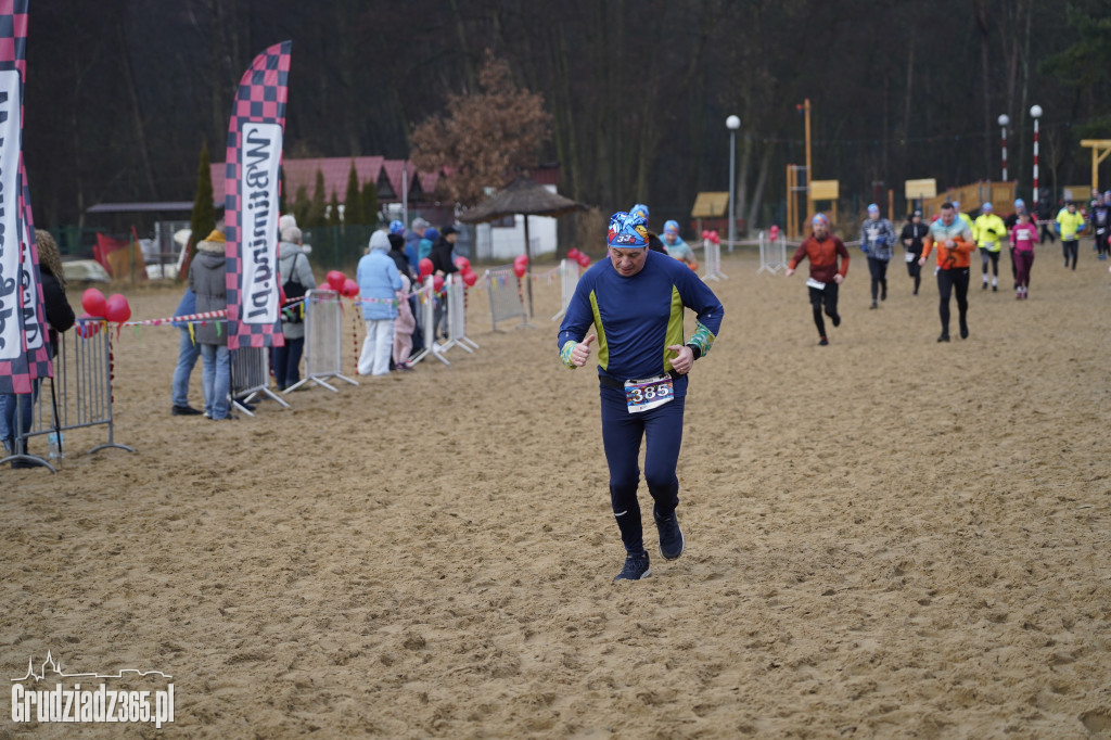 Bieg WOŚP na plaży miejskiej w Rudniku – relacja