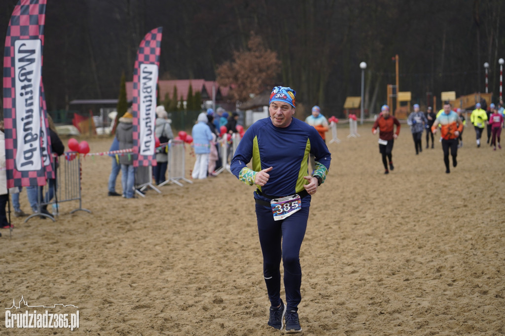 Bieg WOŚP na plaży miejskiej w Rudniku – relacja