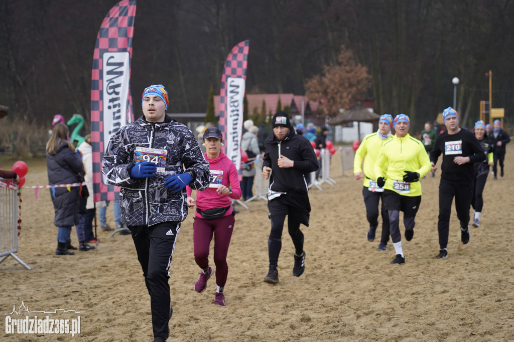 Bieg WOŚP na plaży miejskiej w Rudniku – relacja