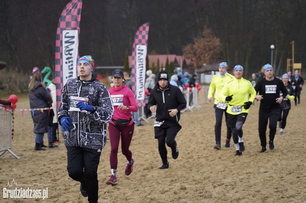 Bieg WOŚP na plaży miejskiej w Rudniku – relacja