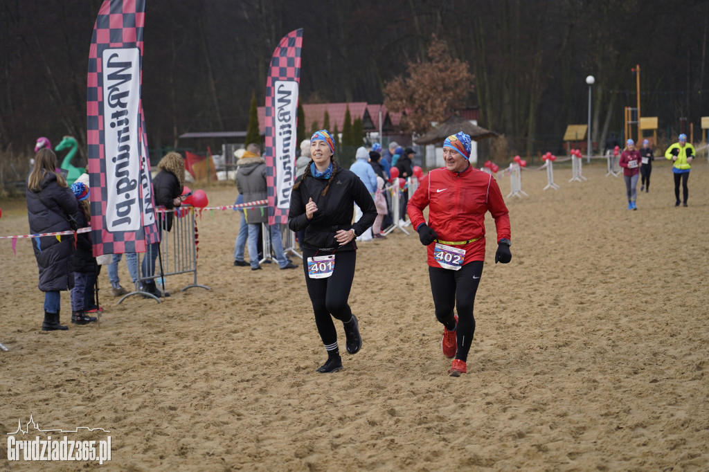 Bieg WOŚP na plaży miejskiej w Rudniku – relacja