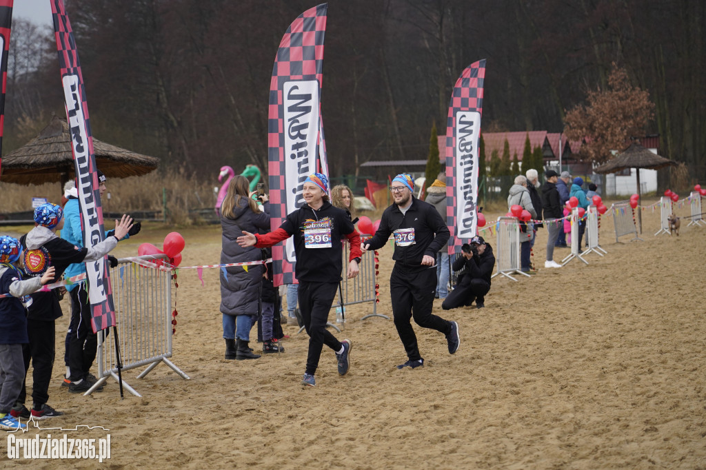 Bieg WOŚP na plaży miejskiej w Rudniku – relacja