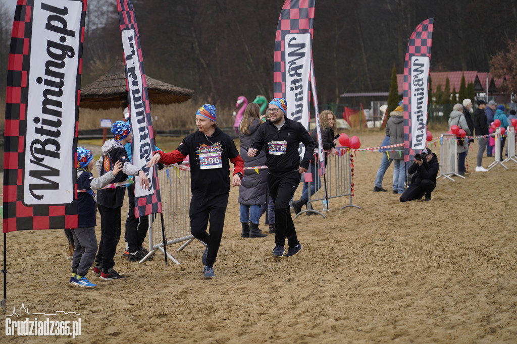 Bieg WOŚP na plaży miejskiej w Rudniku – relacja