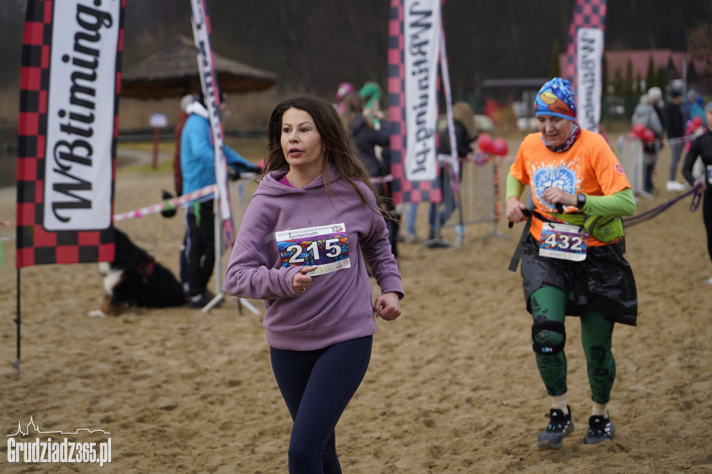 Bieg WOŚP na plaży miejskiej w Rudniku – relacja