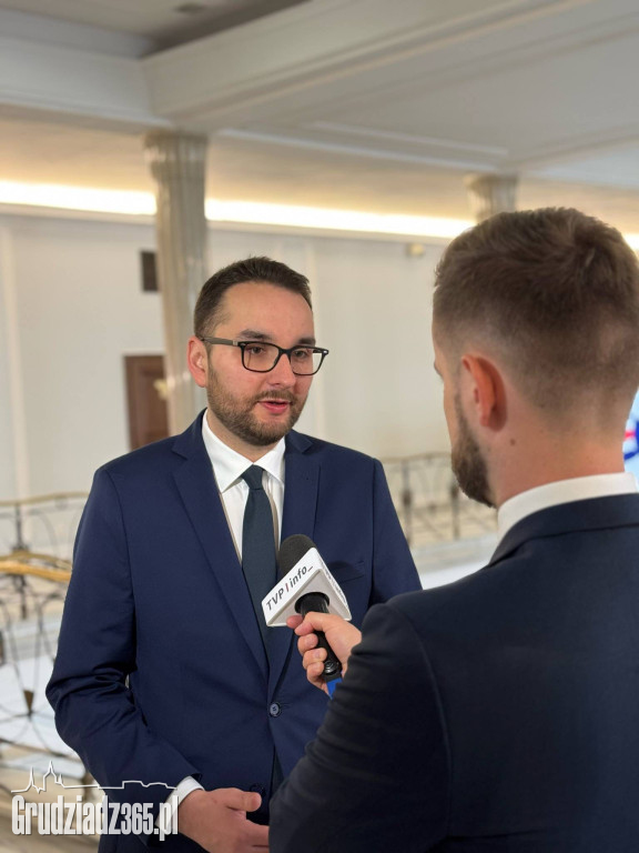 Młodzi Grudziądzanie z OHP za kulisami Wielkiej Polityki! Wizyta w Sejmie na Zaproszenie posła Piotra Kowala