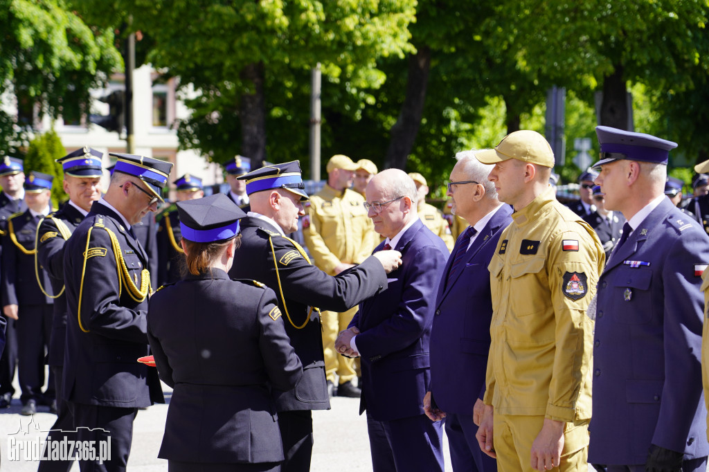 Strażackie Święto w Grudziądzu: odznaczenia, awanse i jubileusze