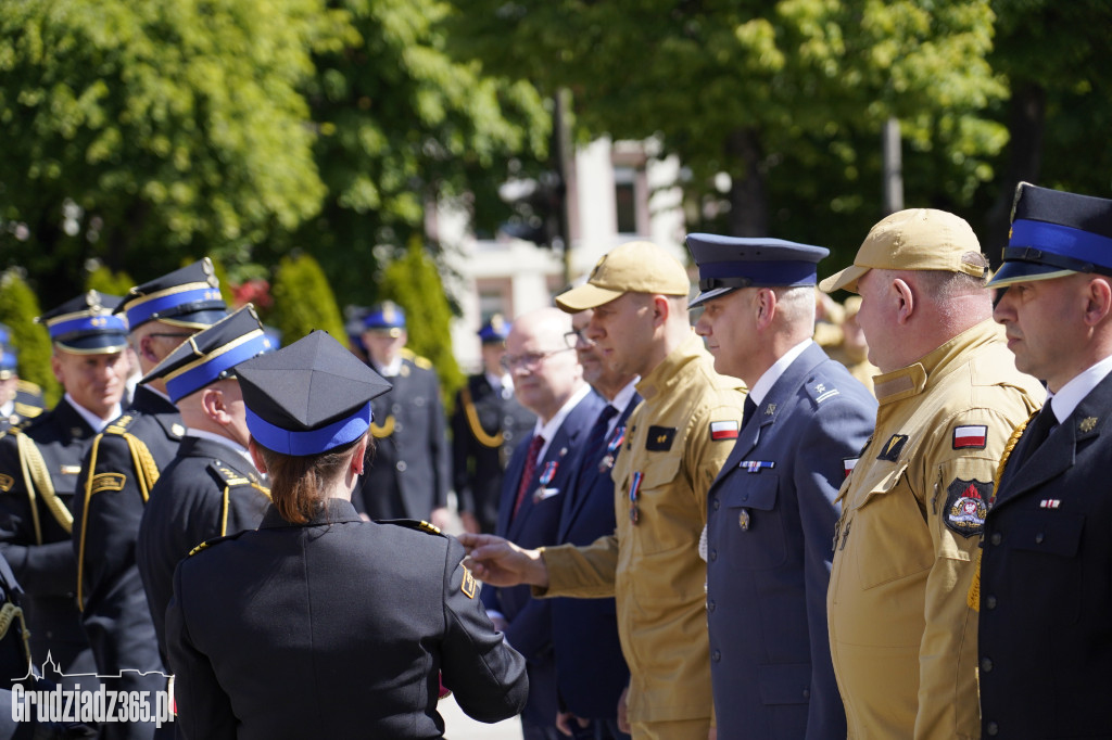 Strażackie Święto w Grudziądzu: odznaczenia, awanse i jubileusze
