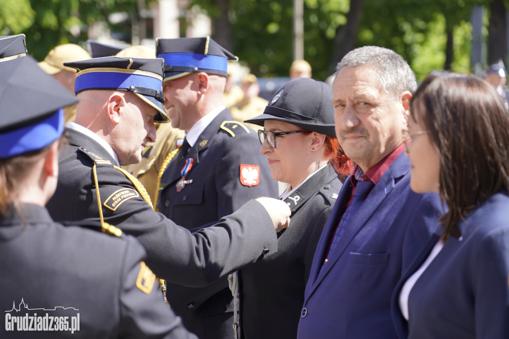 Strażackie Święto w Grudziądzu: odznaczenia, awanse i jubileusze