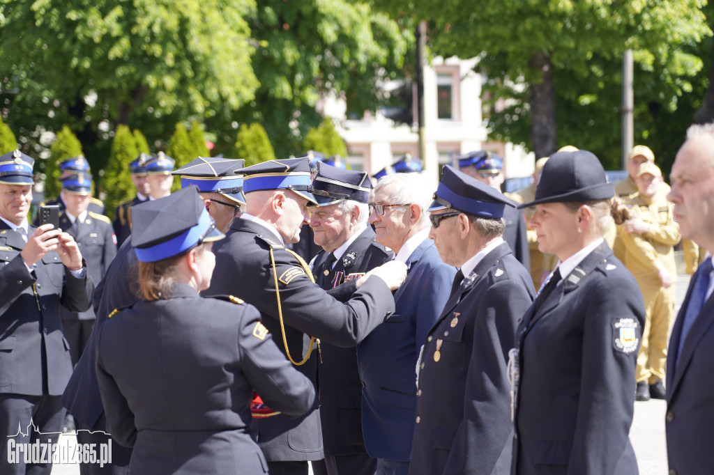 Strażackie Święto w Grudziądzu: odznaczenia, awanse i jubileusze