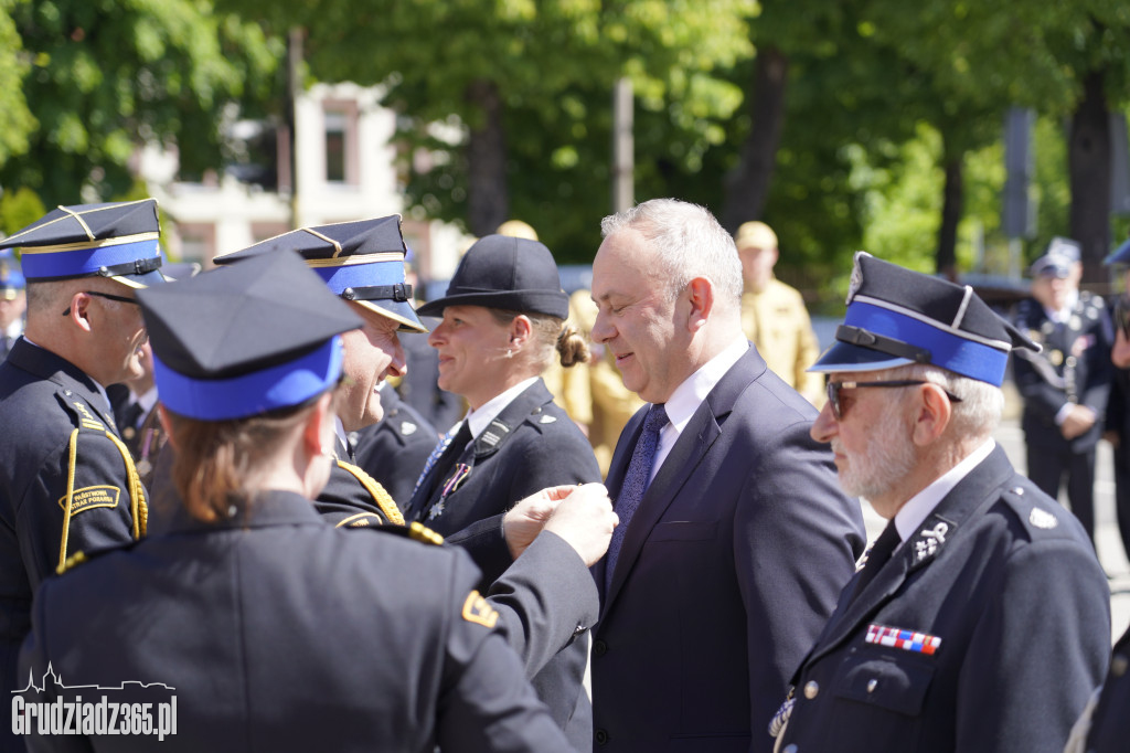 Strażackie Święto w Grudziądzu: odznaczenia, awanse i jubileusze